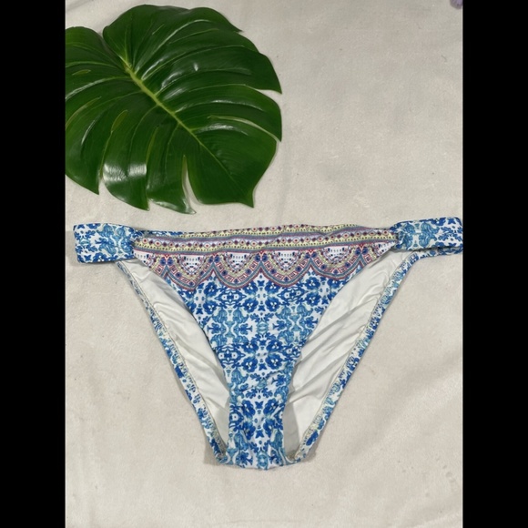 Nanette Lepore Vamp‎ Bikini Bottom [SZ Large ] - Picture 4 of 11